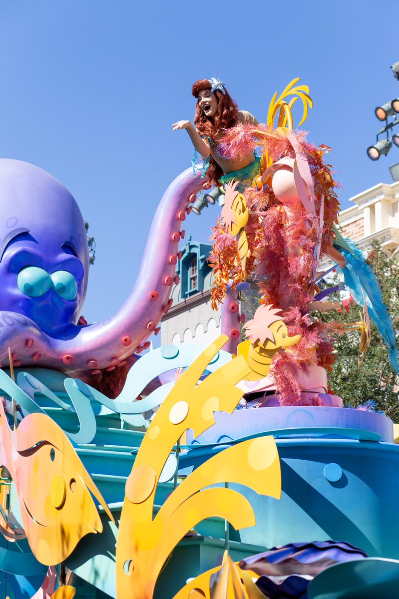 Matthew_Gerard_'s tweet photo. This was a great parade @DisneylandToday ! #soundsationalparade https://t.co/CS1NopJE2n