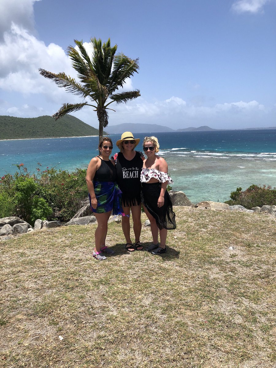 ABrownBSLK's tweet photo. If only to be back in paradise! #BVI https://t.co/RfieX5iWlC