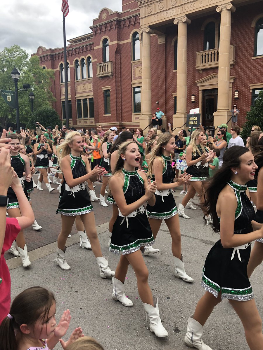 Carrollisd's tweet photo. What a great afternoon celebrating @emeraldbellestx and their journey on @AGT!!!🌟 Thanks to everyone who came out to support the girls! 👏🏻👏🏻👏🏻 @CarrollSRHigh @CarrollHigh @CABCSLC @SouthlakeDPS @SLCarrollCheer @CarrollDragonFB @CDragonBand https://t.co/ZNqgPb8un5