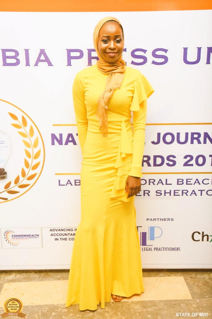 DijahJawo's tweet photo. Y'all @ALHAGIEMANKA sent the final version of our Yellow bless your eyes with it because there's no Yellow left at The Gambian Markets and it's confirmedβΊ
#JournalismAwardNight19
#TheUshers
@bbah629 @LogSally https://t.co/fLlS6pux8F