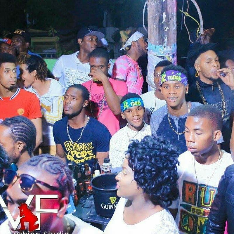 Rtadaxmedia's tweet photo. @rtadaxmusic
One Pinnpulla Nation,
Maddness an Baddness Go Together Well, ee..! Pinnpullas, Best So Far, til D death ☠ A mi. #pinnpulla
#rtadax the #FirstSalary
#rtadaxmusic #thank #life #Earthstrong #dancehall #dancehalldaily #military #billboard #artist #strong #BBNaija https://t.co/T75F4XxpGi