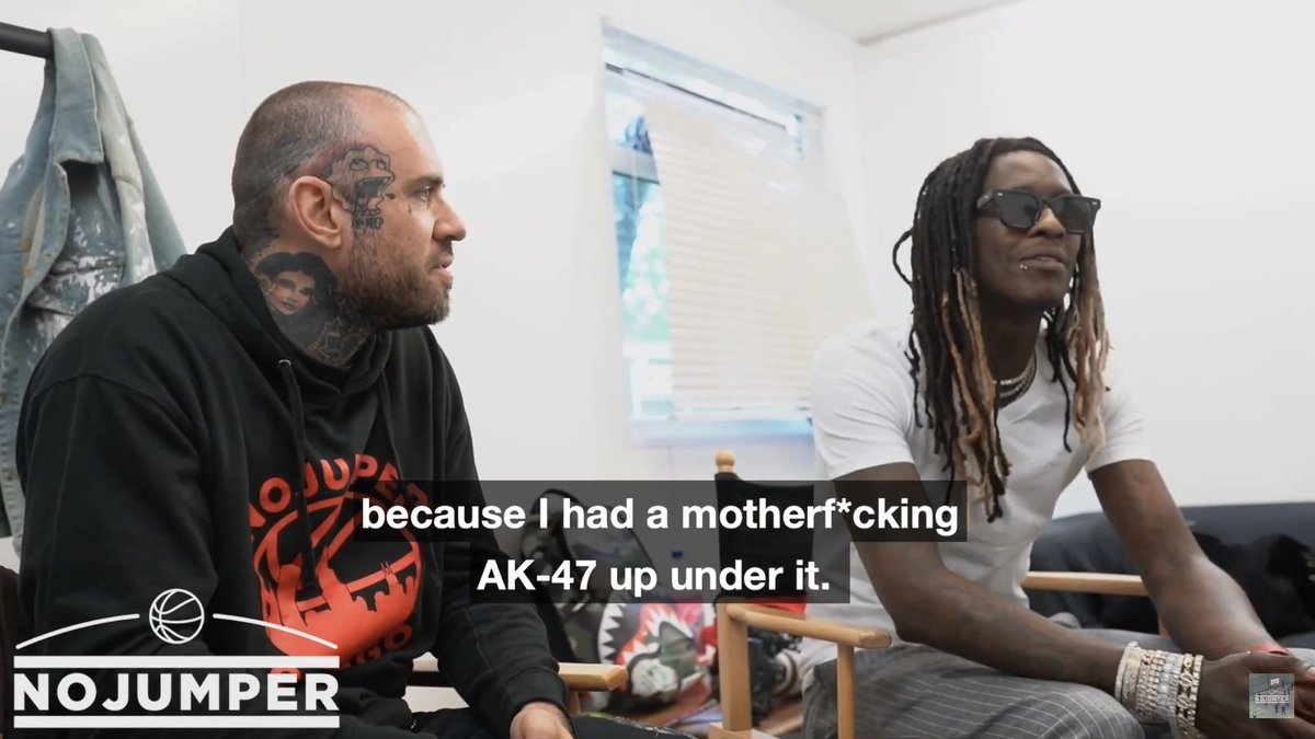 corinittaa's tweet photo. thugger thugger, baby! https://t.co/knzHm8ysvS