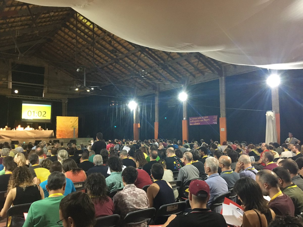 CUPExterior's tweet photo. A l'Assemblea Nacional de la CUP consolidant el projecte anticapitalista i independentista de la CUP. La CUP Exterior present i treballant pel nostre projecte. #AneCUP https://t.co/o4su7UzUFh