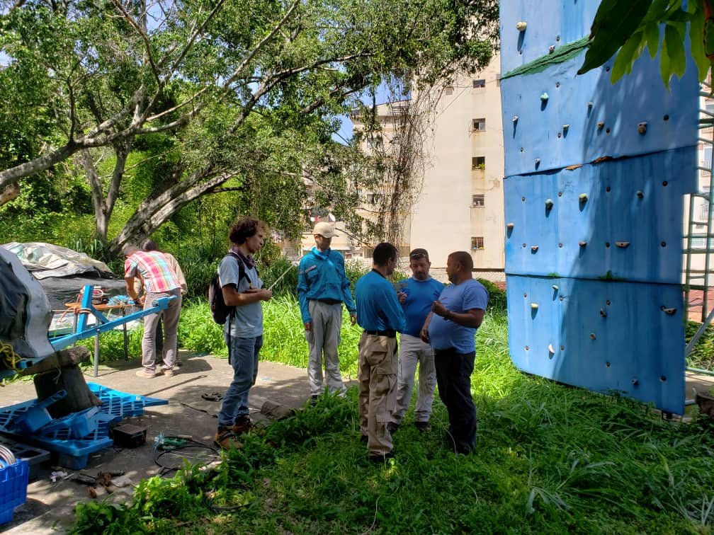 rescatehumboldt's tweet photo. #14Julio: Aspirantes #ORH2019 en modulo de #Radiocom, como parte del proceso de #CapacitacionBasica
#Alumnos
#SAR
#Voluntarios
#Radiocomunicaciones
#Rescate
#FamiliaHumboldt
.@rescatehumboldt https://t.co/WTvJBQDMCZ