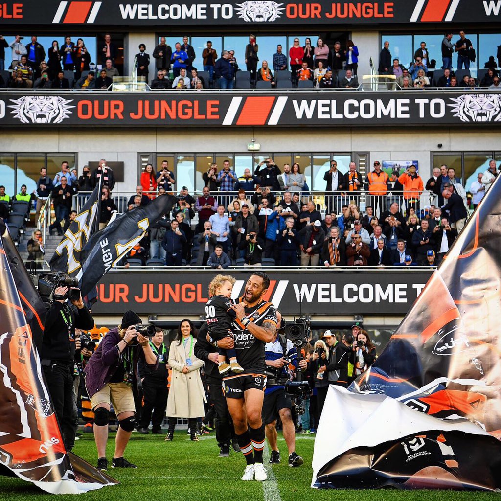 NRL's tweet photo. Celebrating #Benji300 📸 https://t.co/hi41odJV9d
