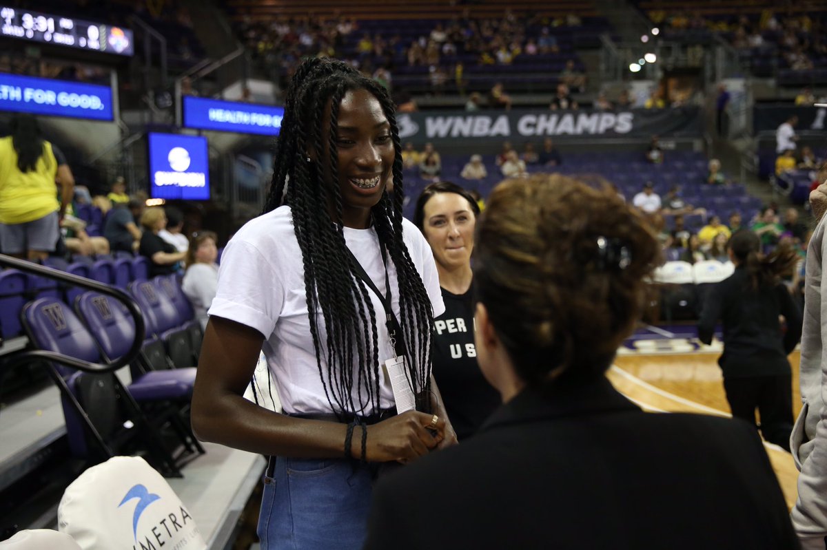 Our 1st round draft pick is in the house‼️

Welcome to Storm Basketball, Ezi!

@EziMagbegor \\ #WeRepSeattle