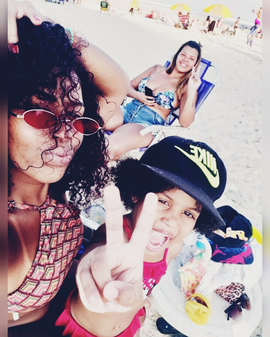 Andrezz75848611's tweet photo. Irmã de coração ❤️ https://t.co/NisLQTK8hE