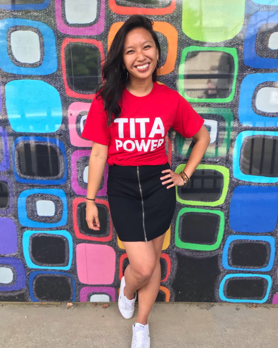 justineabigail's tweet photo. FLEXIN’ MY TITA POWER AT @TORONTO_FRINGE...or should I say #FILIPINXFRINGE! I’m filled with infinite pride + joy to see such strong + solid representation on stage (and in the audience!) from the Filipinx community at the Fringe this past weekend. #filipinxcanadian #filipinx https://t.co/02FFwKk8dx