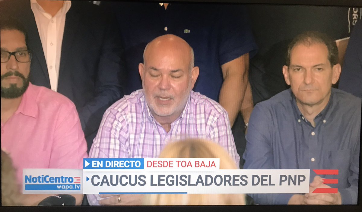 ProfAngelRosa's tweet photo. En 24 horas pasaron de la operación #ultimatum a la operación #toallazo. No tenían los votos para #residenciamiento. #LasCosasComoSon https://t.co/edHsm5QMNH