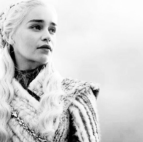 “one of the many things i love about daenerys from ‘game of thrones’ is she’s given me an opportunity to fly the flag for young girls and women, to be more than just somebody’s wife and somebody’s girlfriend.”
— emilia clarke