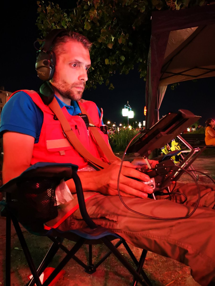 Mission de protection civile au feu d'artifice du #14Juillet2019 à #Bordeaux

#drone #protection #surveillance
