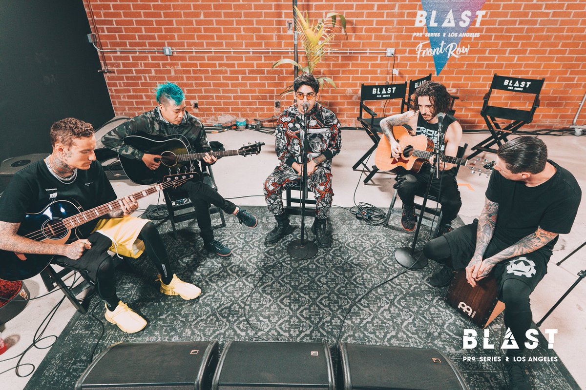 CrownTheEmpire's tweet photo. CROWN will be performing #MZRY and #whatiam acoustic at @BLASTProSeries in Los Angeles at 7 PM PST. Stream it LIVE at https://t.co/1dNSb82N1T 🎮 If you’re coming to the performance tonight and want 50% off tickets go to https://t.co/0749jC4Xi7 &amp; use the code: crowntheempireblast https://t.co/P5XCY0Dv45