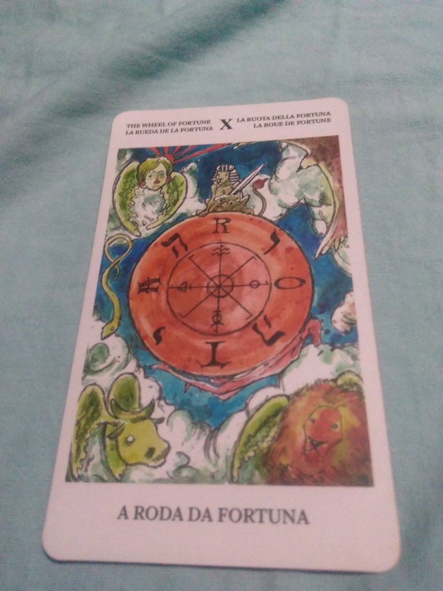 Peixes: Boa semana para deixar algumas coisas para trás. É o tempo de iniciar novos ciclos, seja no amor, trabalho ou sei lá o que. Aproveite esse momento e deixe a vida....fluir.