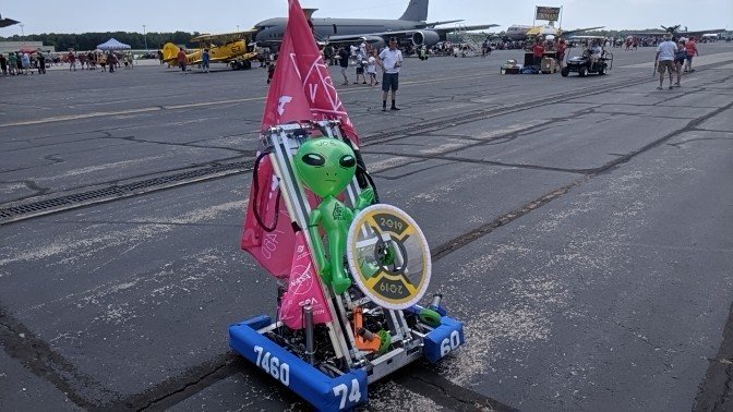 We had a great time exhibiting at the Toledo Air Show! <a href="/ToledoAirShow/">Toledo Air Show</a> <a href="/Syl_STEM/">Sylvania STEM Center</a> #omgrobots #firstinspires