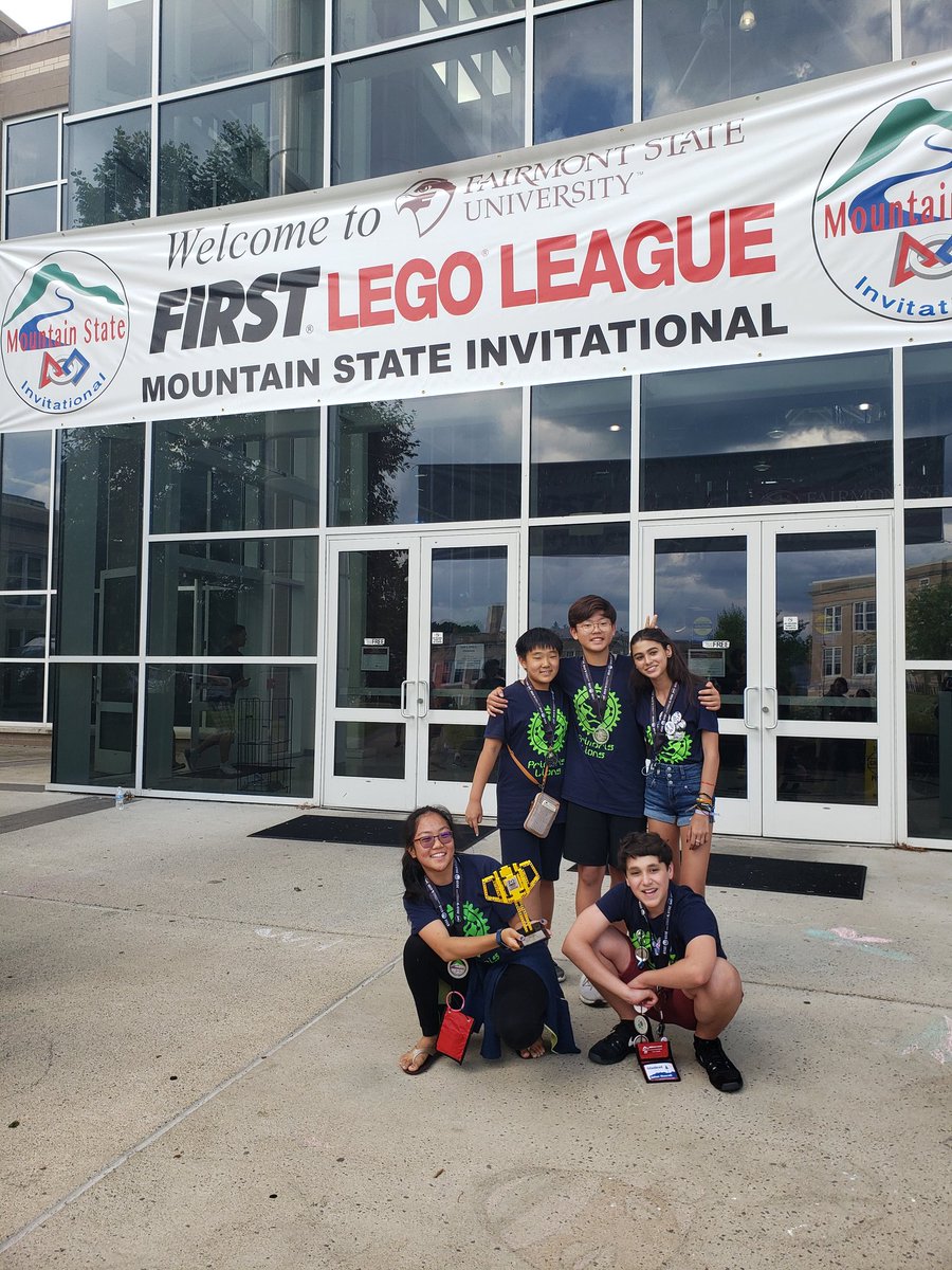 PrimorisRobotic's tweet photo. Congrats to #PrimorisLions on the 1st Place in Research Project @MountainStateInvitational. GoLions! #WVFLL #FLL #Primoris #PrimorisLions #LionsROAR https://t.co/NtwdpgWlrj