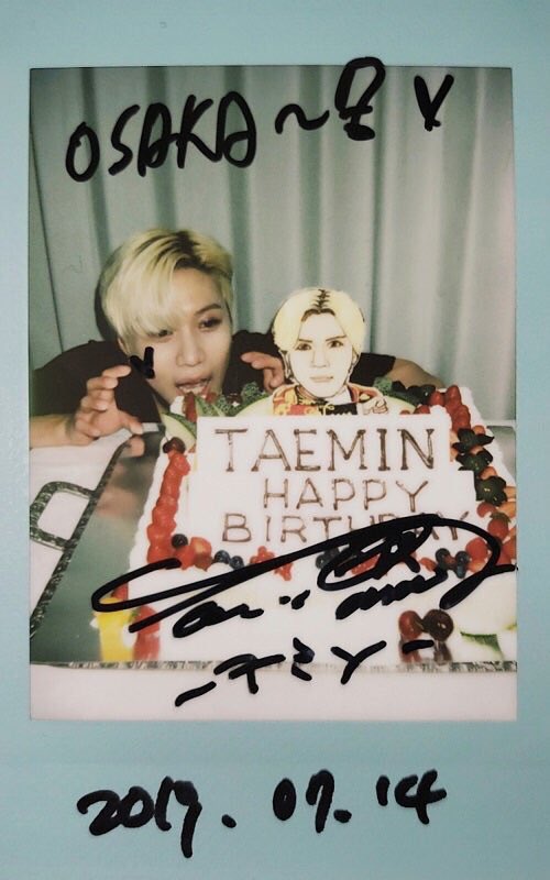 LOVEbbitW's tweet photo. テムコン最高でした😭❤️
テミンはカッコよくて可愛くて面白くて終始心臓がバクバク💓(´；ω；`)
イテミン大好きコールも受け止めてくれてあぁ、幸せだなって思えた😭
誕生日もお祝い出来て本当に良かった🎂🎁そしてミモさんに素敵なソンムル頂きました🙈ありがとうございます💓
#TAEMIN_ARENA_TOUR_2019 https://t.co/tpTUTIjDsA