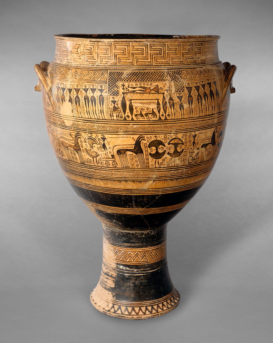 I stared and stared at those damn things. And I still do believe that they are related to the Greek meander pattern. Here's another example on a Geometric krater. Look at the rim. Pictures seems to make things like this a bit more bearable.