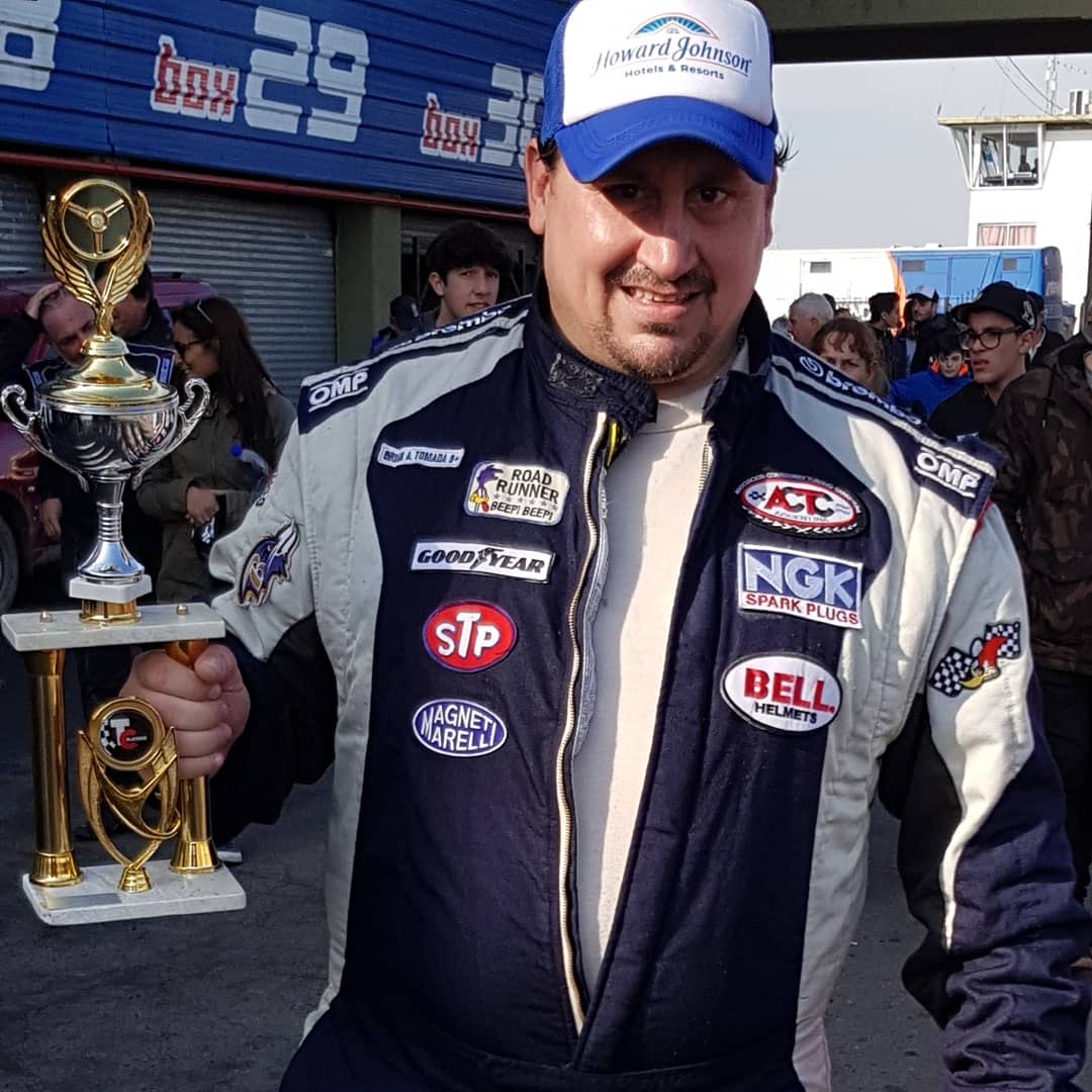 CuervoLipara's tweet photo. Brillante tarde felicitaciones a todo el equipo  gran carrera!!!
☝️😀👏👏👏🏆🏁🏁🏁🏁🏁🏁🏁🍾🍾🍾🍾
#TCPLATENCE 
Vamos por más!
@AxelTomada @lokobrian99 
Roger Tomada 
💪❤❤❤❤💪 en Ciudad Autónoma de Buenos Aires https://t.co/QMnvj5JSVH