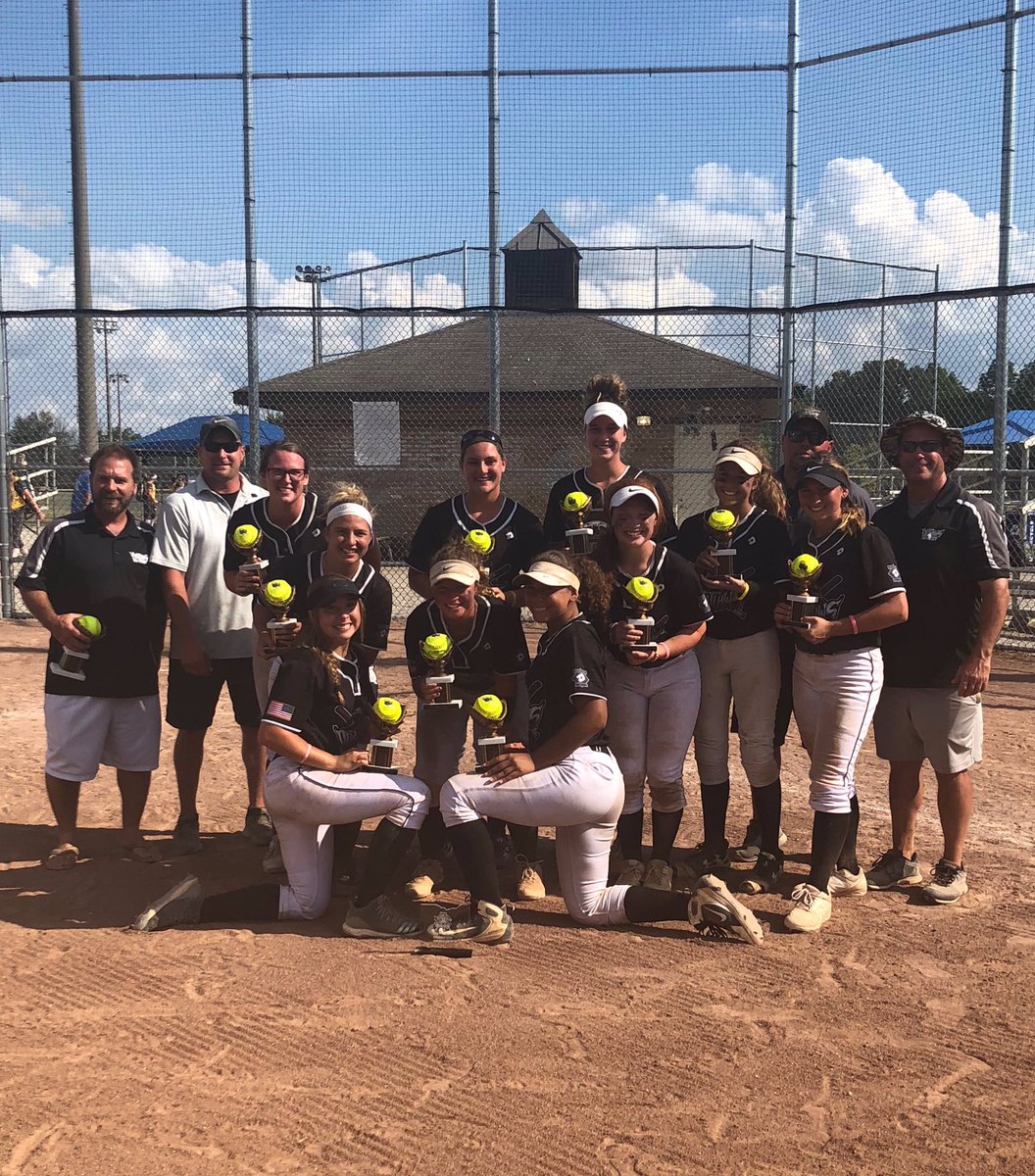 Outlaws_Parsons's tweet photo. CHAMPIONS!!! 16u Premier @StingraysTourn... We had to dig deep after a couple big losses yesterday.. 💪💪💪☠️☠️☠️ Thanks to all of the coaches that came to watch one or multiple games!!! https://t.co/pPhhuSPhep