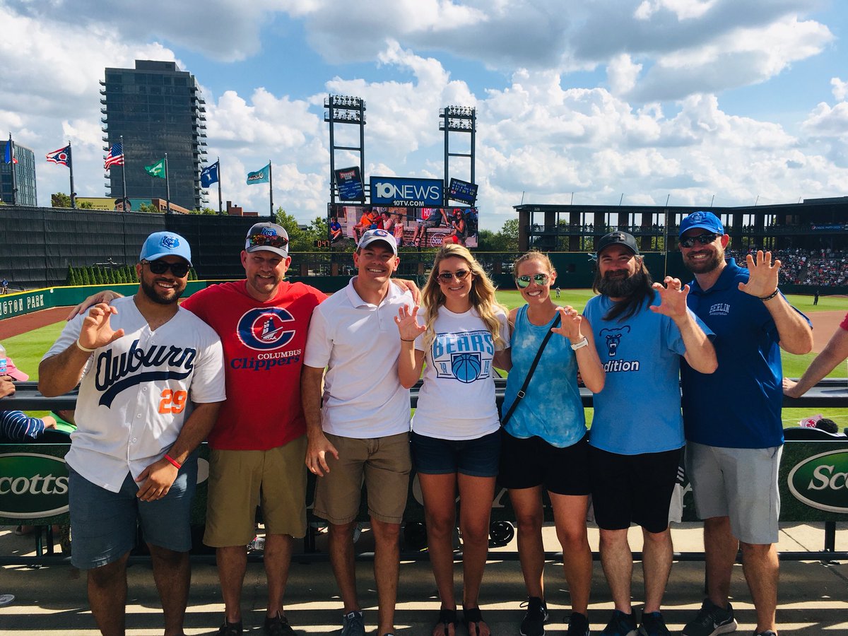 Todd_spinner's tweet photo. “The best way to predict your future is to create it.”
-Abraham Lincoln. 

The Bear family has a CONTINUED bright future in that case. Another STRONG turnout to the 2nd annual day with the Clippers!!  #culture🐻#Family👍
@BerlinBears_SS @berlinbears2020 @obhsfreshman9 @olsd_coas https://t.co/k7eejvZMHN