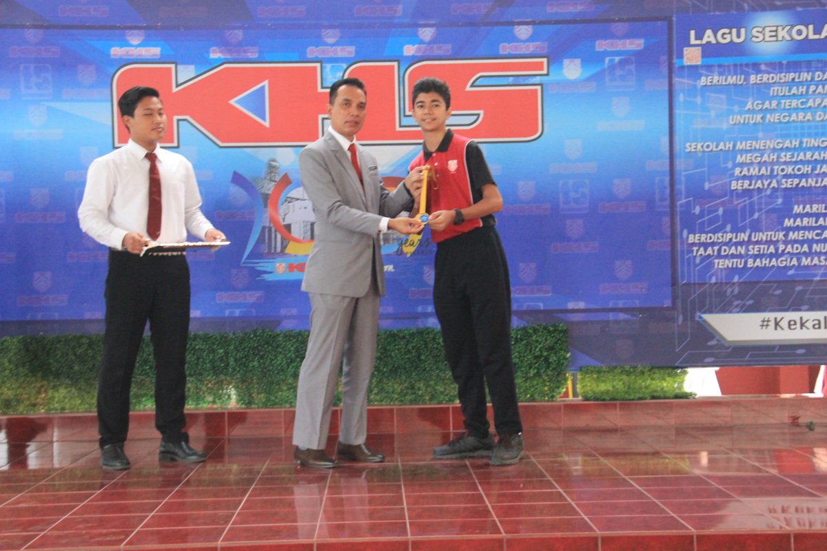 KHS1919's tweet photo. Pemenang Karnival Boling Remaja Perpaduan Berpasukan 2019
Team SMK Tinggi Kajang A 
Johan 3 tahun berturut https://t.co/mg7hLmImA9