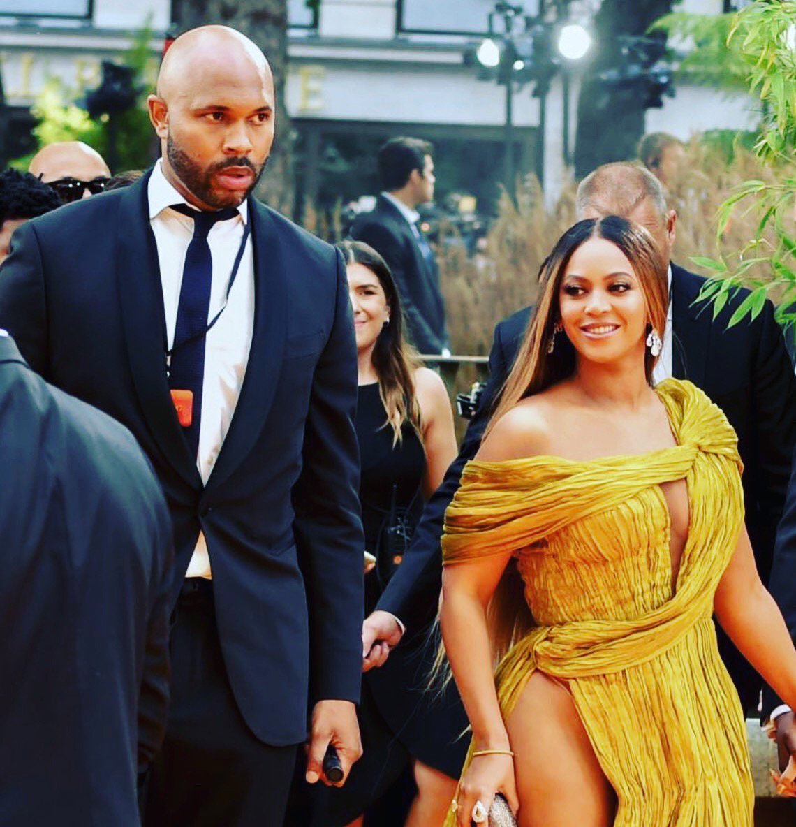 0tw100's tweet photo. Can you feel the love tonight??! #BeyAndJay #LionKing ๐
โค๏ธ https://t.co/ubr6BCNvTP