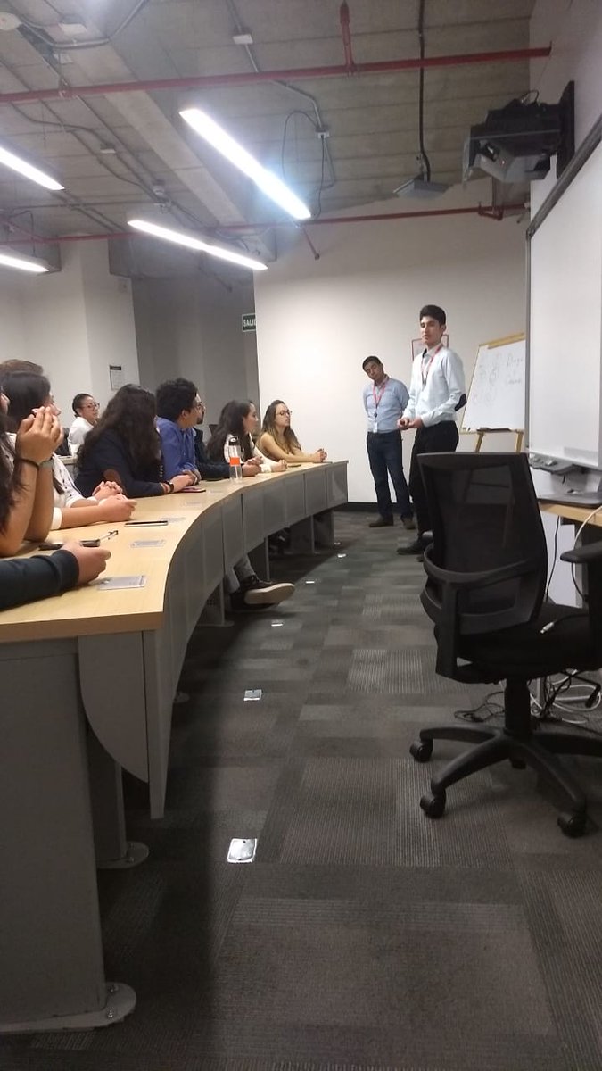 DiegoFelipeGut3's tweet photo. #UCLOG2019 Such a great week! First English educational guide experience. Pleased to say: there is outstanding talent to enhance logistics in LA. Thanks to @LOGYCA_Org , @MIT_SCALE_LatAm and students for this opportunity. #Educationforbetterlogistics, #Logisticsfordevelopment https://t.co/rCHK6dXTmu