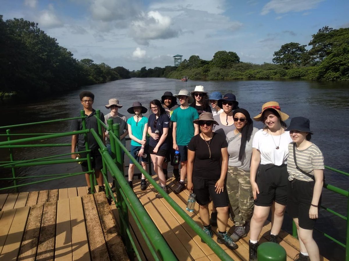 Camp_CostaRica's tweet photo. #TeamGuarumo enjoying the sunshine at #CampCañoNegro 🌞 #DoSomethingAmazing #CampsEffect @CampsInt https://t.co/cpaUTGE1n1