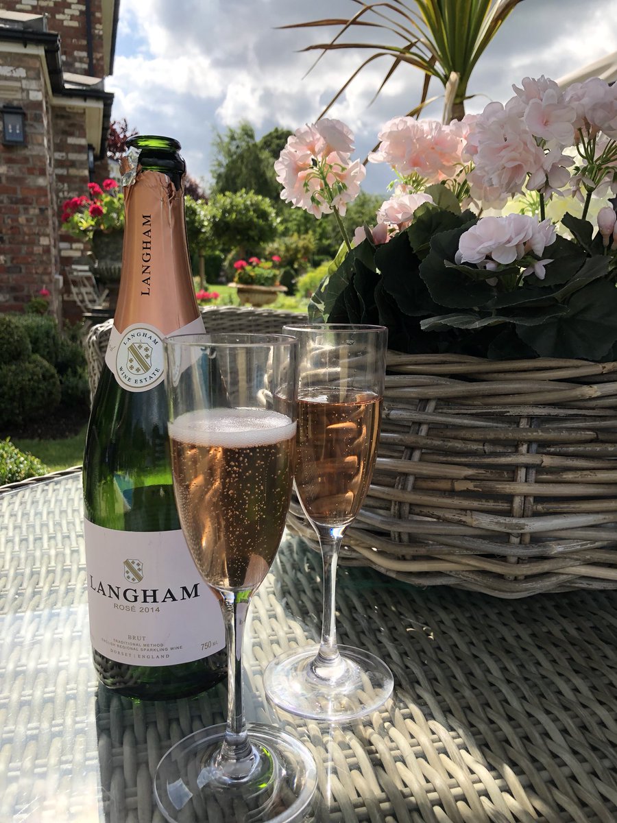 What a day for #British sport! Celebrating with this exquisite #English Rose sparkler made in a beautiful rural corner of #Dorset by @LanghamWinery #expressive #strawberryflavours #bubbles #deeppink #refreshing #delicious #drinksinthegarden #Englishsummer #willdefinitelybuyagain