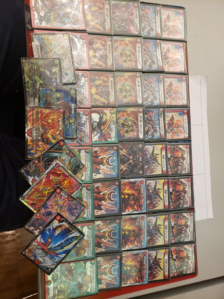 超ガチベスト8の赤黒バスターです 殴るデッキには滅法強くて