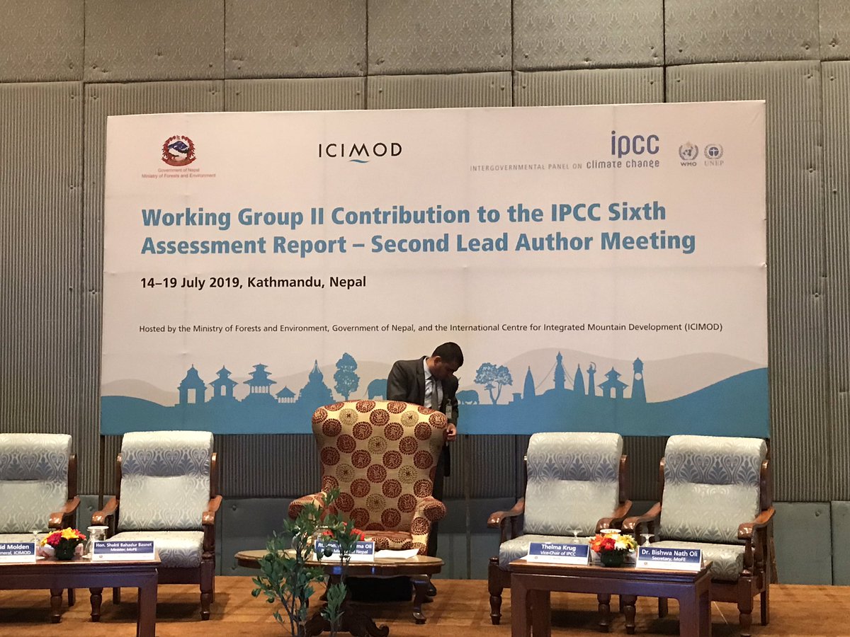 SantoshNepal_'s tweet image. Working group II, IPCC 6th Assessment report - Second Lead Author meeting in Kathmandu. #HappeningNow #IPCC #MOFE #AR6 #ICIMOD