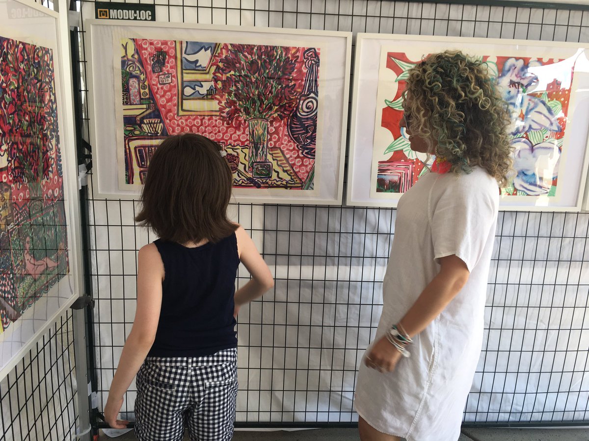 RaisingArtists's tweet photo. Did you know that the @torontoartfair is Canada's leading contemporary outdoor art fair?
Victoria, Stella + I had such a great time today observing the masterpieces, discovering new artists and discussing our favourite works of art. π¨ #ArtMatters #InspireTheYouth #TOAF19 https://t.co/tYMj12mPd7