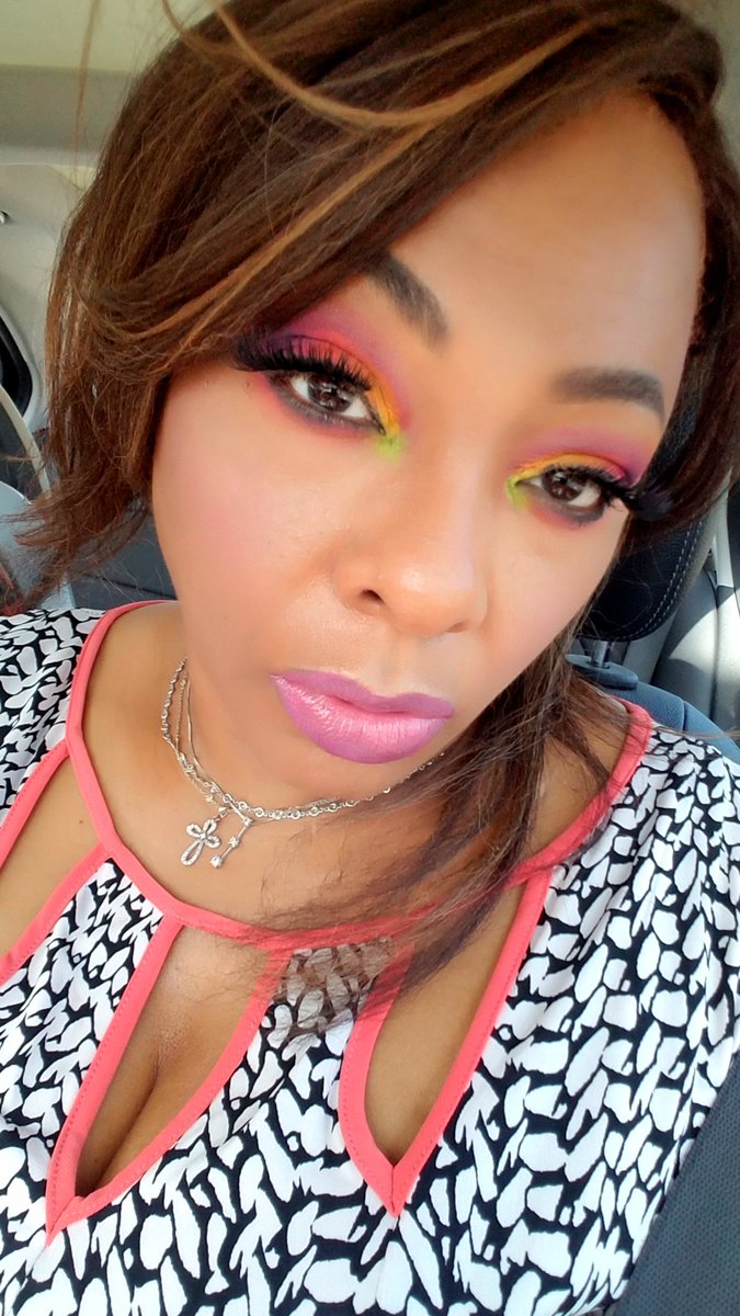 changingfaces00's tweet photo. @bhcosmetics Take Me to Brazil palette https://t.co/pN6O4CKzhN