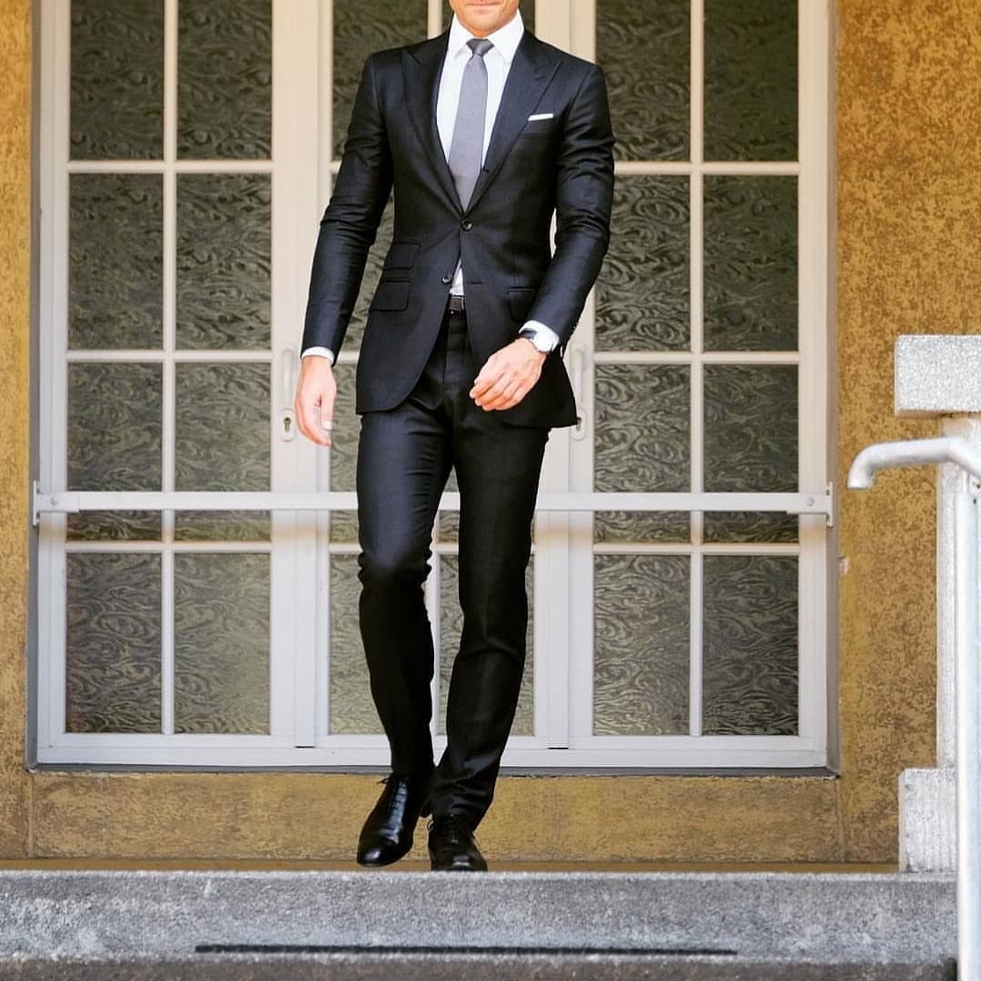 eLaundryApp's tweet photo. Rise to the occasion.
You have to look special everyday.
.
.
.
.
.
eLaundry is your One Point Solution for all your laundry and dry cleaning requirements.

Android App - https://t.co/XlgOzFAGEP
Call / WhatsApp on - 9137466208
.
.
.
.
.
#eLaundryKaro #mumbai 
#laundry #drycleaning https://t.co/0XA4ON2PCM