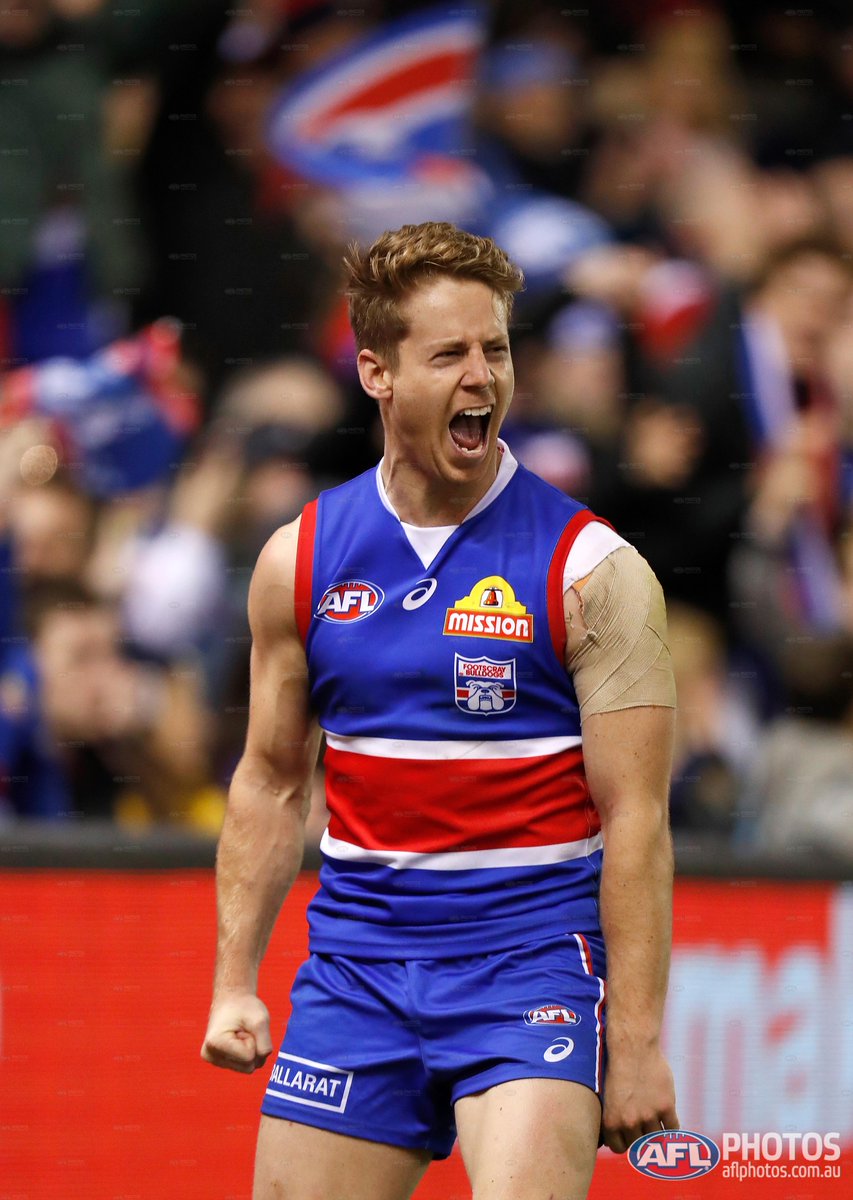 westernbulldogs's tweet photo. #Fightback30 + win = great day out!
Take a look at the best 📷 from our win over Melbourne. #MightyWest
GALLERY | https://t.co/SJzcfl8T8x https://t.co/AaZdztdGTD