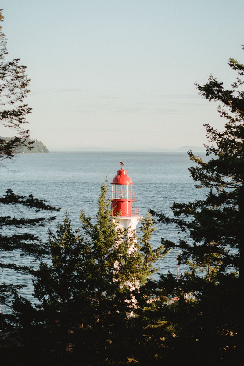 robinferand's tweet image. Quiet evening at Lighthouse for another meal with view on the Pacific and Howe Sound.

#explorebc #lighthousepark #westvancouver 
#stayandwander #lookslikefilm #freshairclub #framedstories #ofpeaksandcoasts
