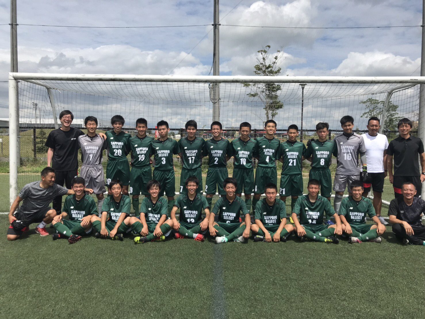 札幌大谷高校サッカー部 道トレセンu 16リーグ 国体少年北海道代表決定戦が先ほど行われました 代表決定戦 札幌選抜 Vs道北選抜 3 0 札幌大谷から13名がメンバー登録されている札幌選抜が見事勝利 9月末 茨城県にて開催する国体少年男子サッカー競技の