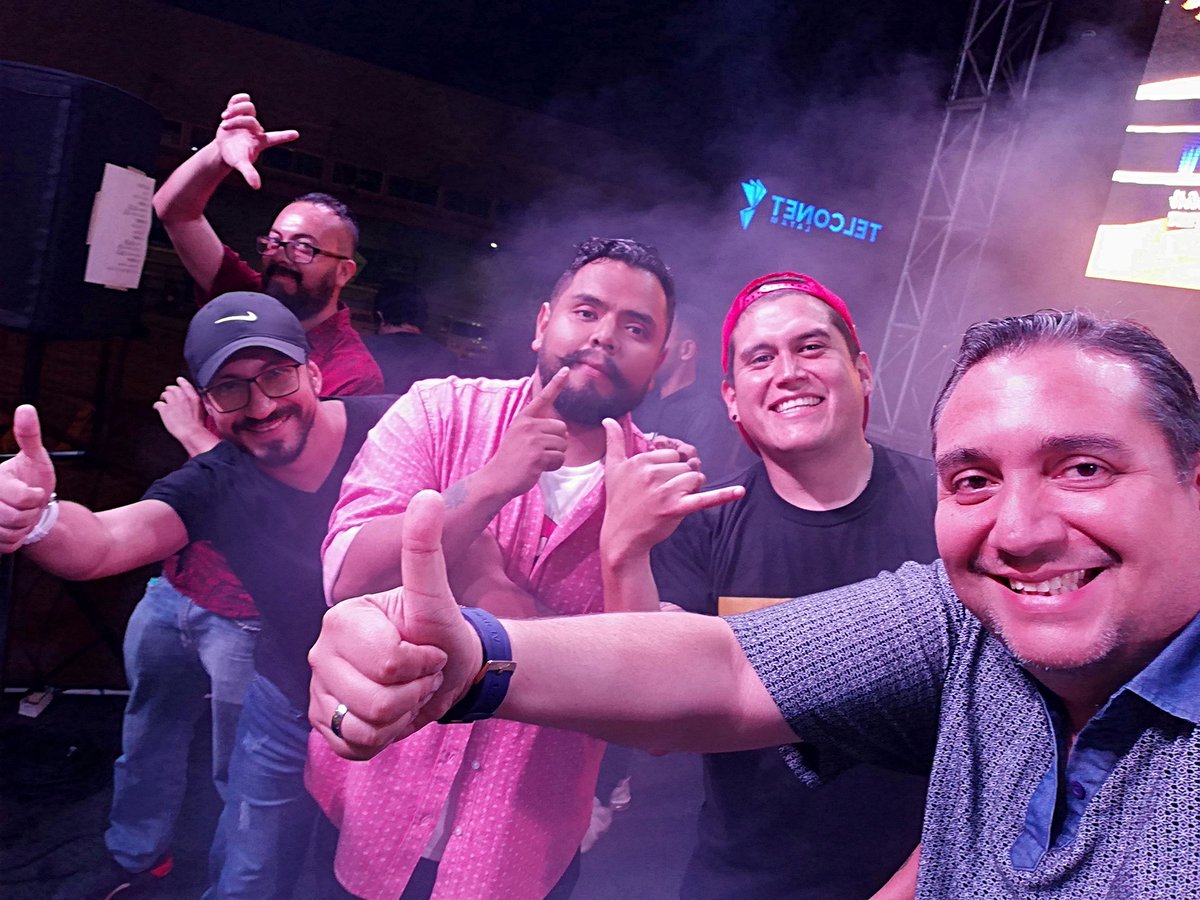 Guayaquil_beer's tweet photo. Premiación de #ThebeermanCup2019 @BJCP_Official jueces Int. y Nacionales #FranciscoOlachea Juez Dir Internacional, #MarcoCampos, #SantiagoDalgo de #Reina, #NicolasBedran de @solinalfood, #JuanJaramillo y #MartinProaño de @DjangoCerveza y @gabrielarmasl #TheBeermanFest @PipoZurita https://t.co/JUDc92eaQJ