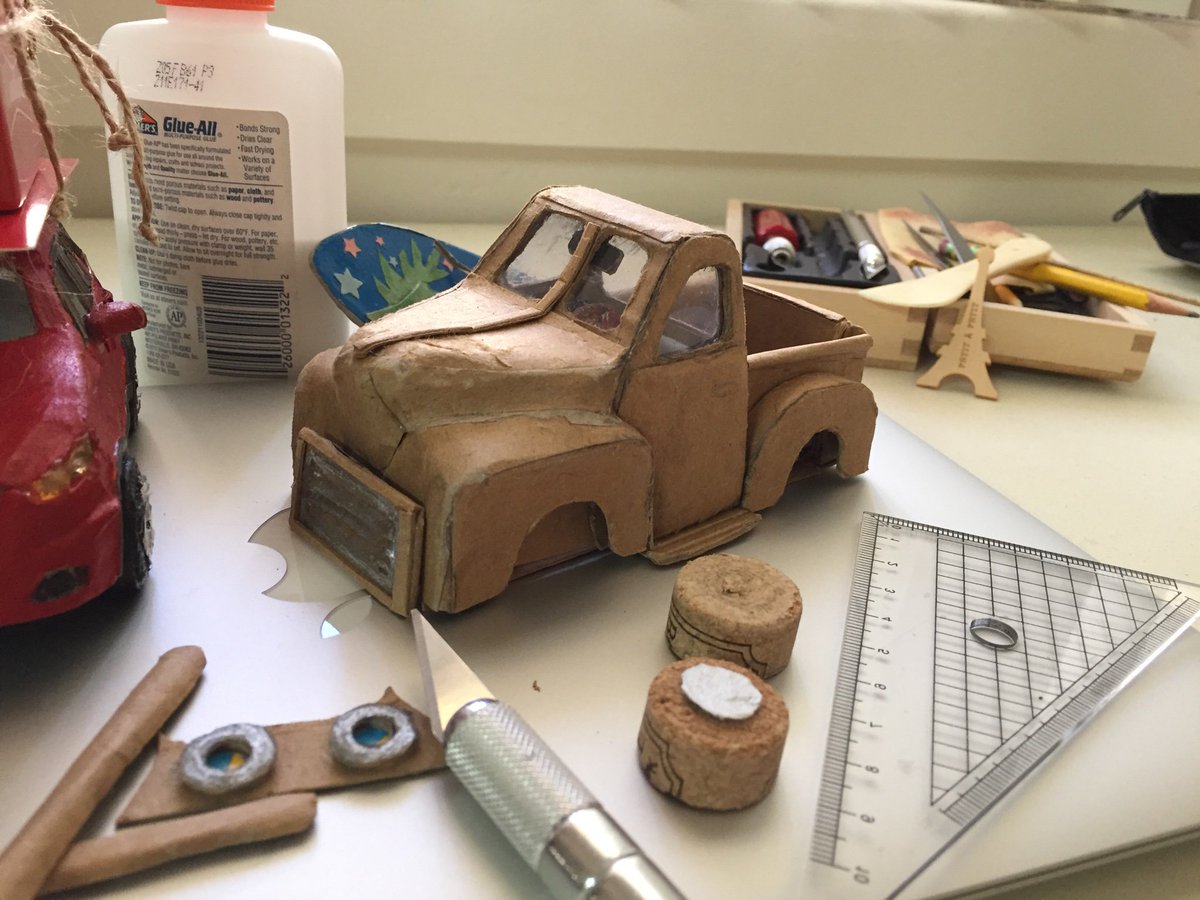 BlucoMiniature's tweet photo. I am making a #miniature #picuptruck https://t.co/tq6Vmdrlhg