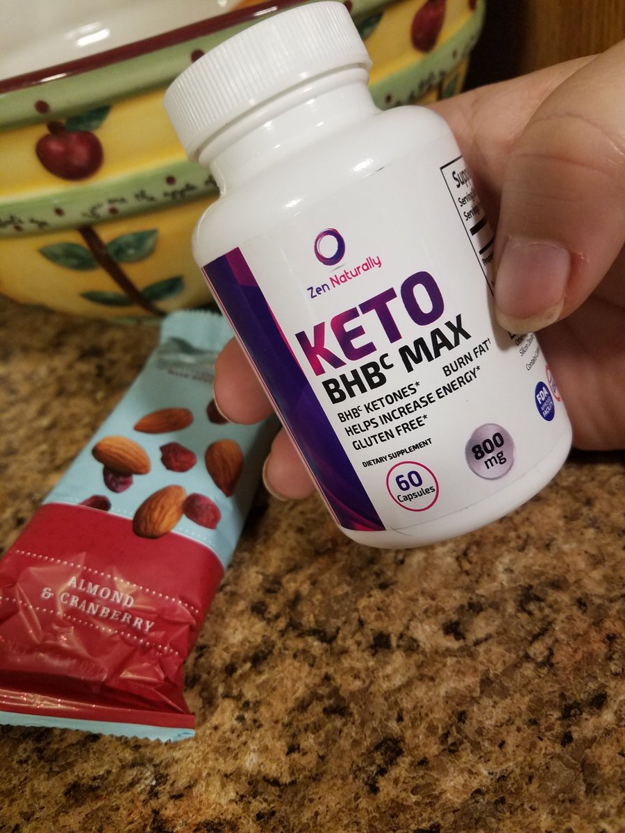 AnneMarieWeldon's tweet photo. All ready for the week.... lunches, snacks, and my Keto Max to make sure I stay on track.  Are you ready for the week?
https://t.co/KBcj4AGlsk
#weeklyprep #keto #stayontrack #tomoson #partnered https://t.co/p6jWdRGyxN