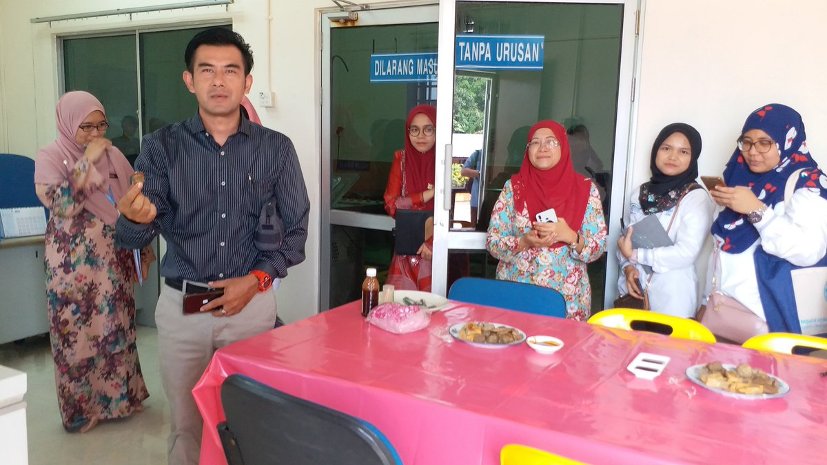 PnkKemaman's tweet photo. 15.07.2019-Lawatan Jawatankuasa Program Siasatan Pra-Audit Pensijilan Premis (SPACT) Untuk Pusat Pemprosesan Hasil Perikanan (PPHP) Persatuan Nelayan Kawasan Kemaman.
#LKIM
#LKIMHQ 
#LKIMGANU https://t.co/K4QFnMbxXc