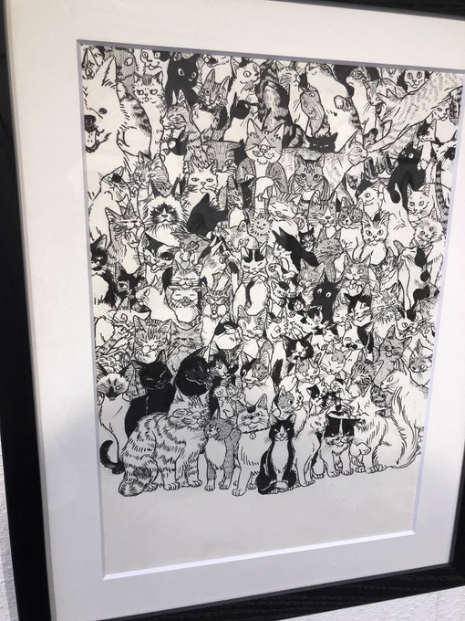 高円寺ギャラリー来舎で開催中のイシデ電さんの個展に行ってきました。「私という猫」の原画がたっぷり見れて眼福。イシデさんご本人と看板猫が在廊されています。最終日の今日は17:00までとのことなので、まだの方はお急ぎください! 