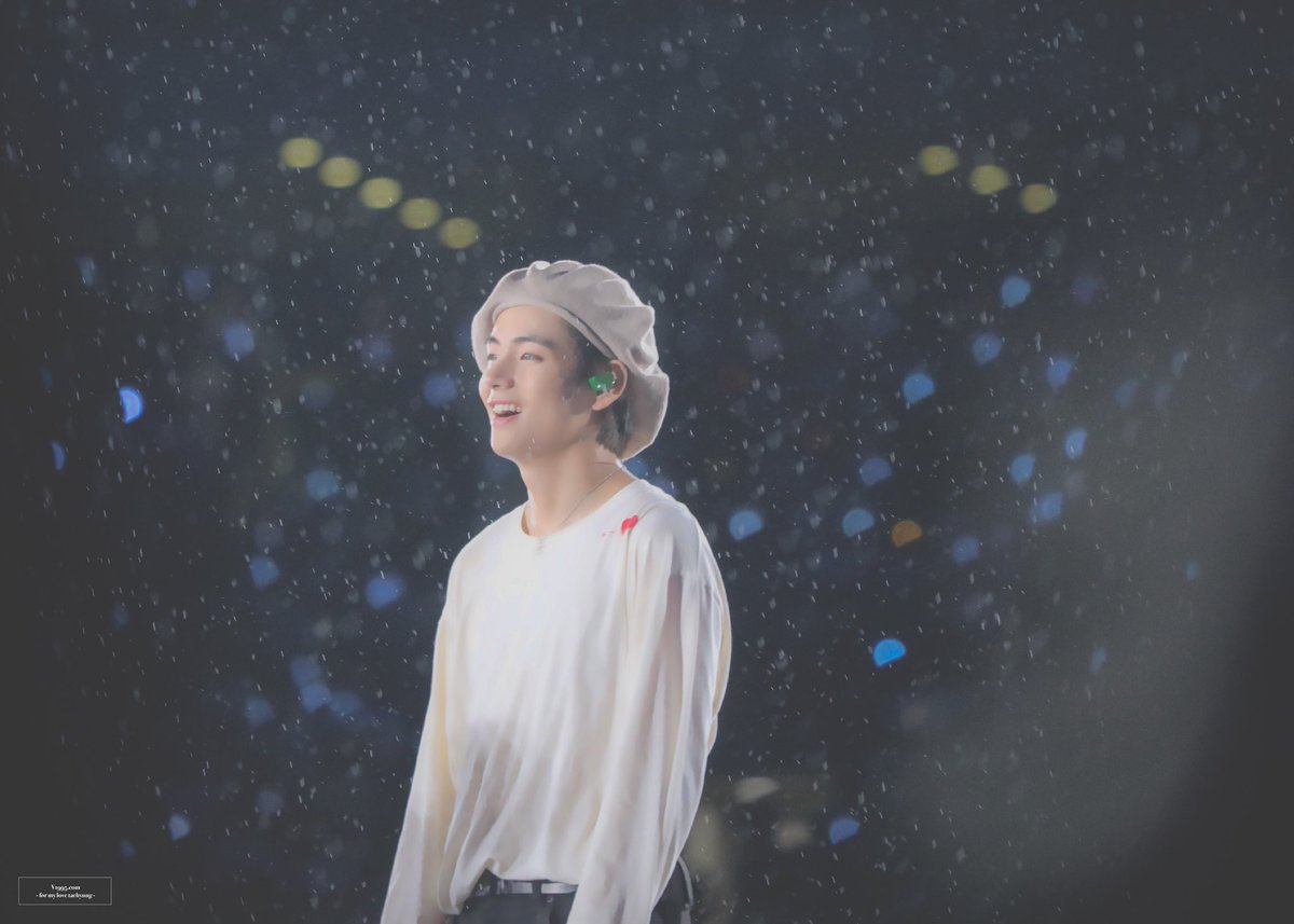 V1995com's tweet photo. 【HD】190713 SYS 시즈오카 

#방탄소년단 #BTS⁠ ⁠ #뷔 #V #김태형 #태형 #taehyung 

@BTS_twt https://t.co/qaGNJQYW7m
