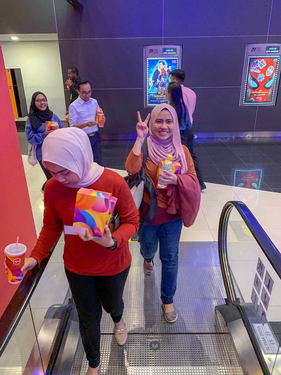 KaodimGroup's tweet photo. It was Movie Night last week at Kaodim! We have free popcorn and we had an entire theatre hall to ourselves to watch Spider-Man: Far From Home!

Interested in joining the team? Click on career page to find out more https://t.co/nod1BySGhI https://t.co/endvpdnldb