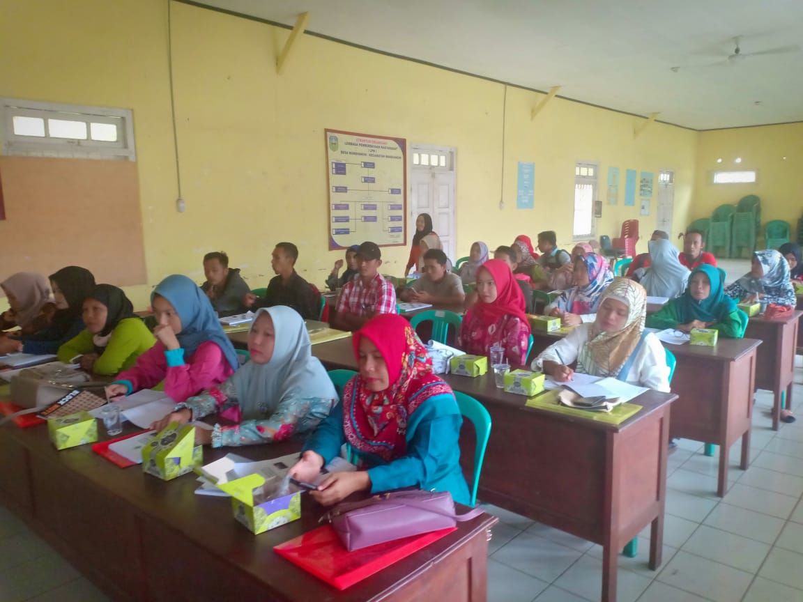 SutriEndang's tweet photo. Pelatihan kader pembangunan manusia
Program inovasi desa kec.Mandiangin kab.sarolangun
@EkoSandjojo 
@jokowi 
@taufikmadjid71 https://t.co/NjIBtXQdVh