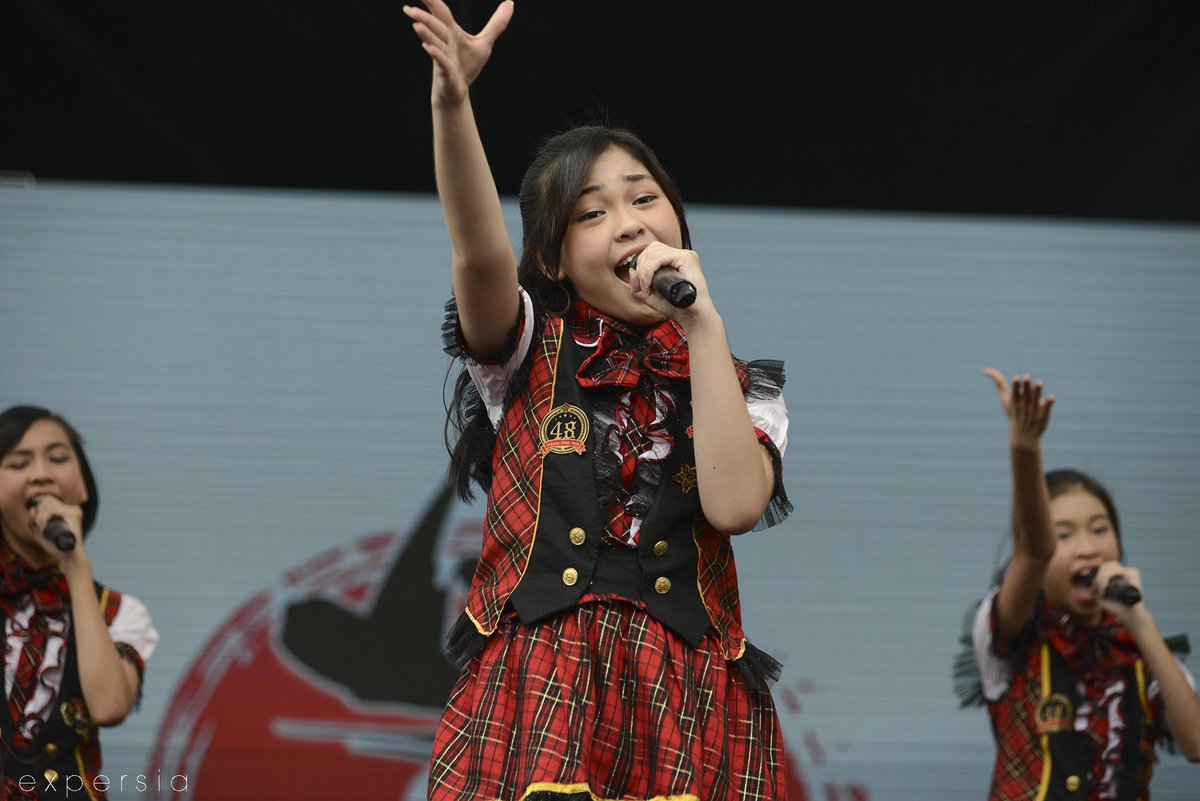 minta tolong untuk di bantu tag ato mention dong. karena masih blm hafal membernya XD

thx

#ENNICHISAI2019