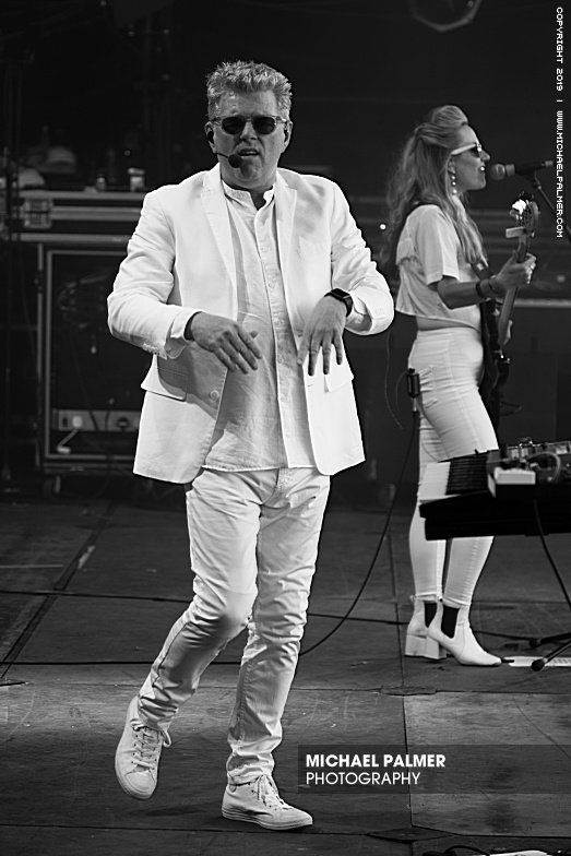 MikeyPalmer's tweet photo. So many photos from @TomBaileyTour 50 minute set at Let's Rock Shrewbury I'm going to have to break them down into several tweets...! https://t.co/1bYlonT3Uo