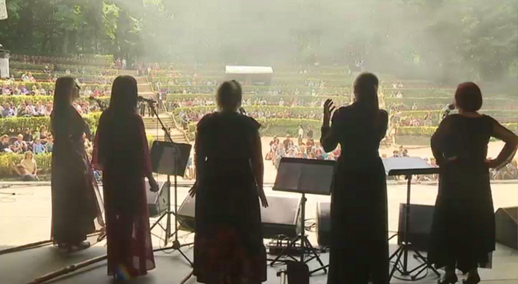 Près de 18.000 spectateurs pour l'édition 2019 du festival <a href="/Brosella/">Brosella</a> bx1.be/news/pres-de-1…