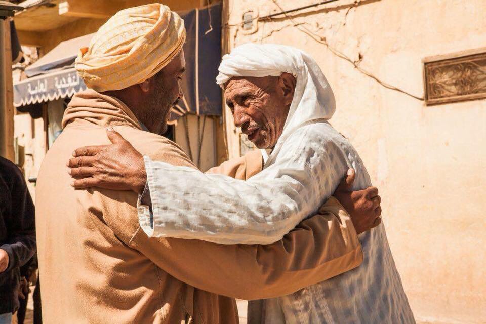 jibrildazhi's tweet photo. Rasūlillah صلى الله عليه وسلم said, “No two friends share each other’s company, except that the kinder and more caring of the two toward the other, is more beloved to Allāh, the Mighty and Majestic.”
Imam Al Ghazali رحمه الله.
#FootstepsOfTheRighteous https://t.co/R7uWSWu51H