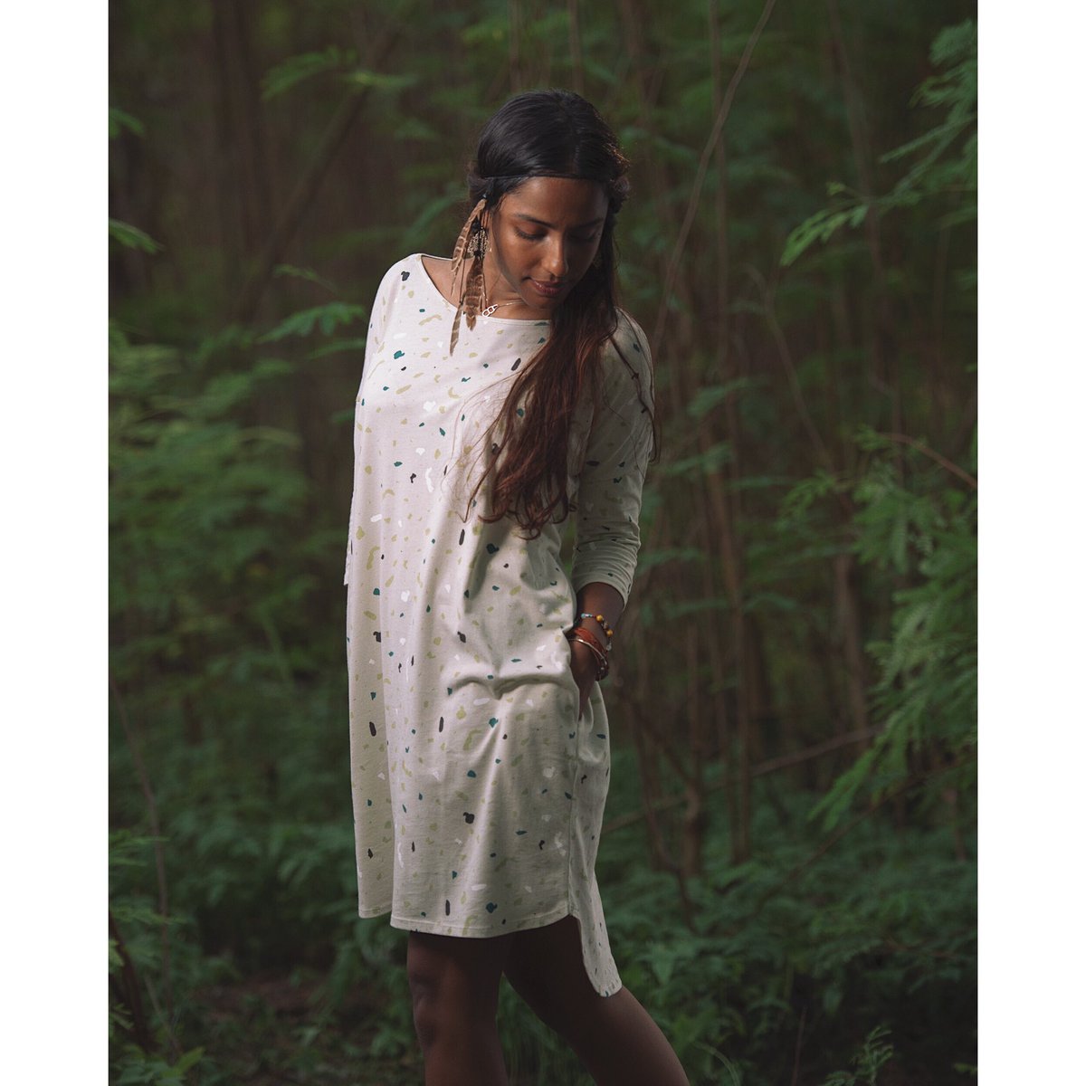 weartoddy's tweet image. A boat-neck tunic featuring dropped shoulders, a high-low hemline, and hidden pockets. Show your ❤️ for tunics. 

100% Organic, 100% Fair Trade, 100% Love
.
.
#weartoddy #aMaldivianStory #Xcollection #ToddyX #10yearanniversary #ilovemaldives